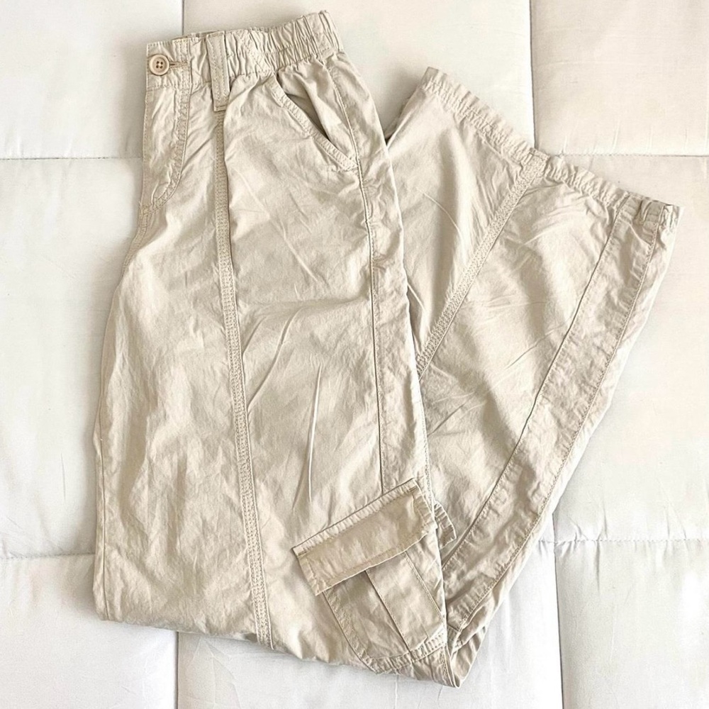 URBAN OUTFITTERS - BDG Y2K Cargo Parchute Pants